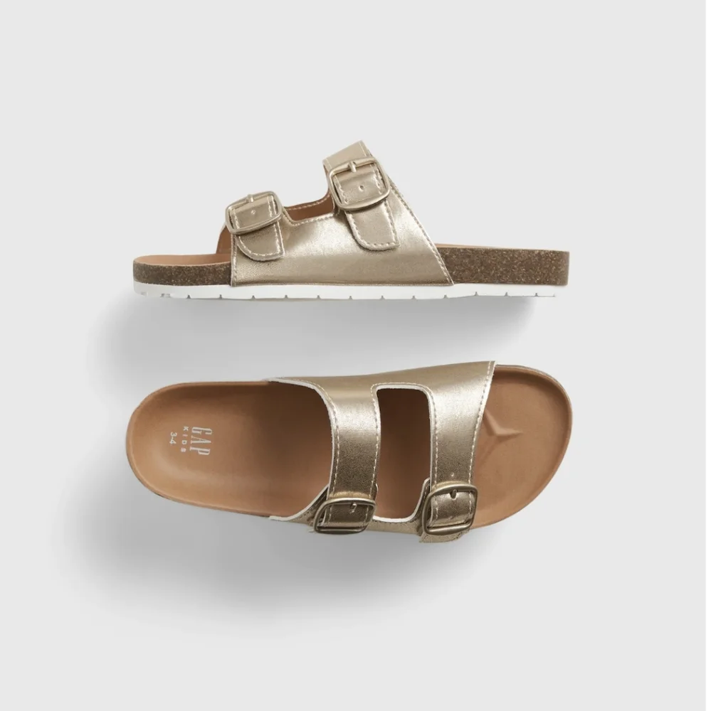 NWT Gap Sandals